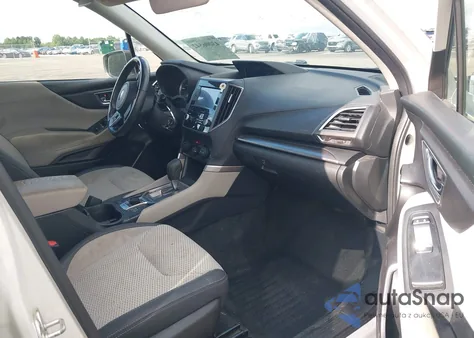 2020 Subaru Forester Premium из США, поврежденный, VIN JF2SKAGC1LH457853